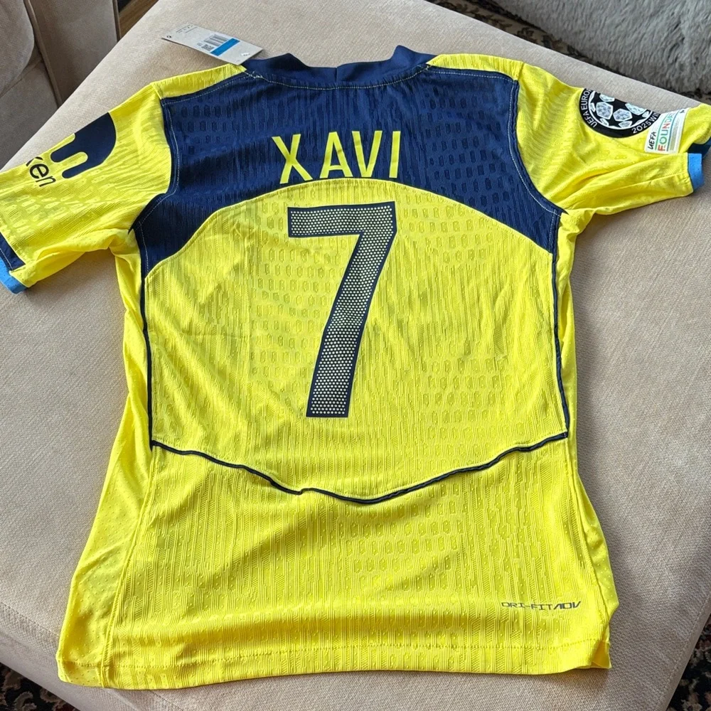 Nike Yellow Tottenham Hotspur Soccer Jersey - Picture 2 of 2